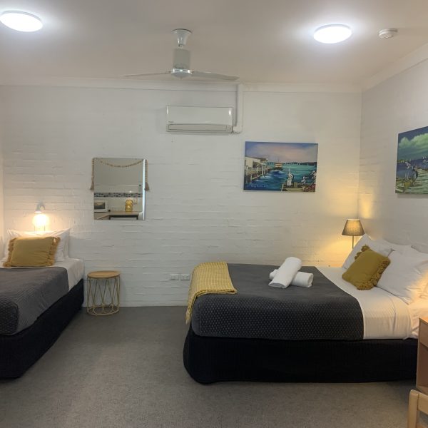 ocean shores twin room